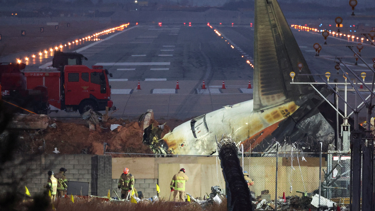 Plane crash south korea today